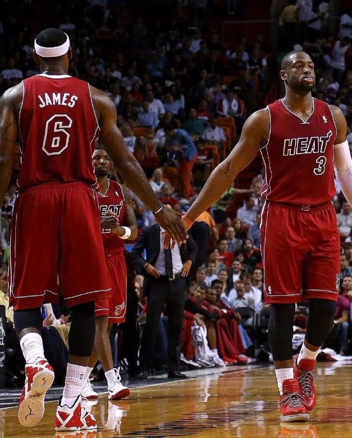 面对季后赛 面对季后赛