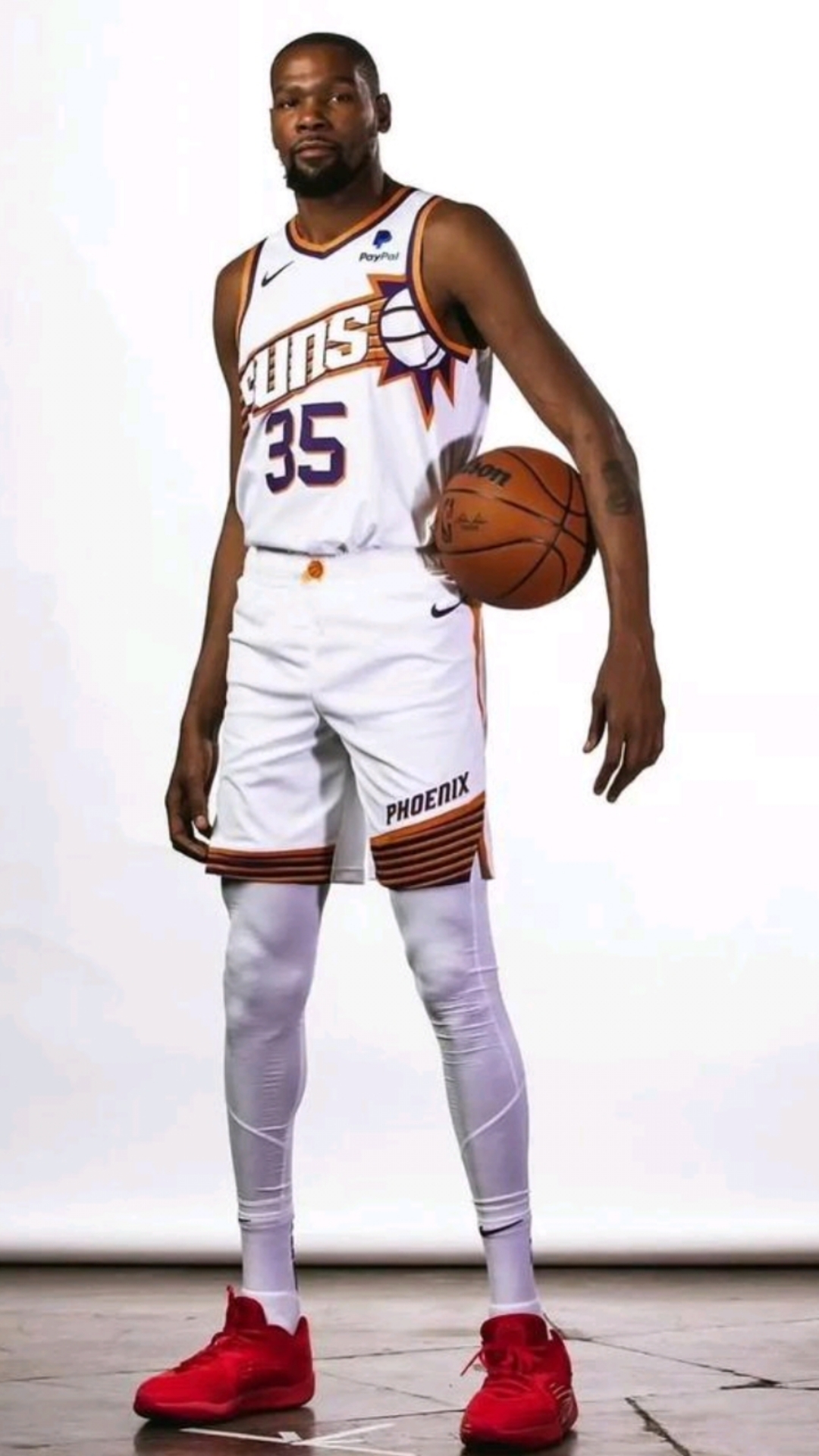 在电量与胎 在电量与胎