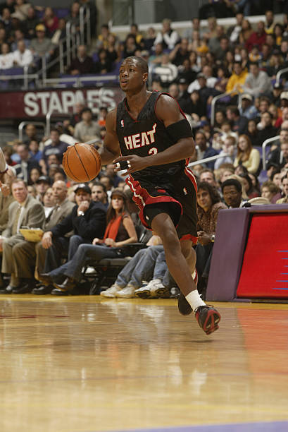 独立机构裁 独立机构裁