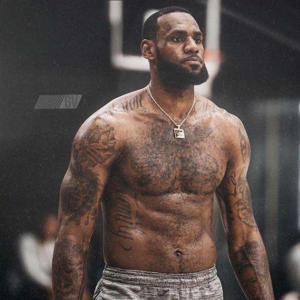 事豪取八连 事豪取八连