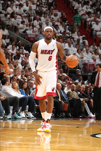 让一追二 让一追二